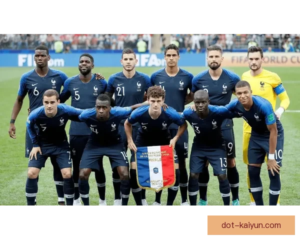 世界杯欧洲区预选赛荷兰状态回暖，球队备受期待再战强敌