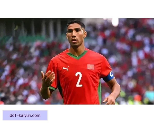 阿什拉夫新赛季巴黎2号球衣全球发售，引发球迷关注