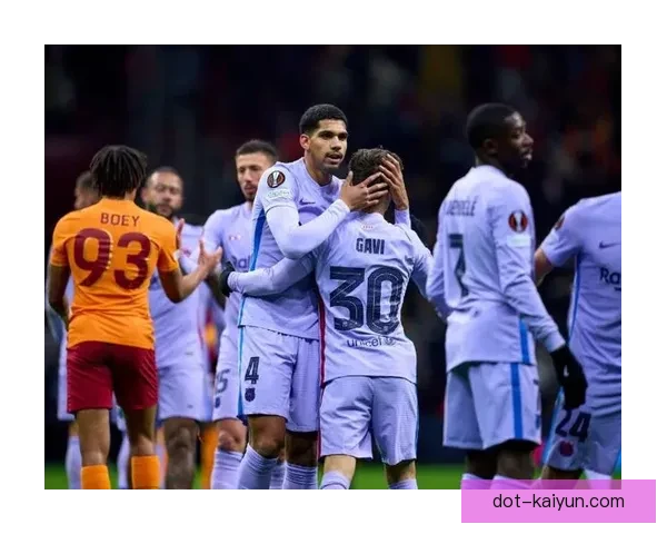 加拉塔萨雷进攻套路解析：近期战术执行与进攻效率走势清晰