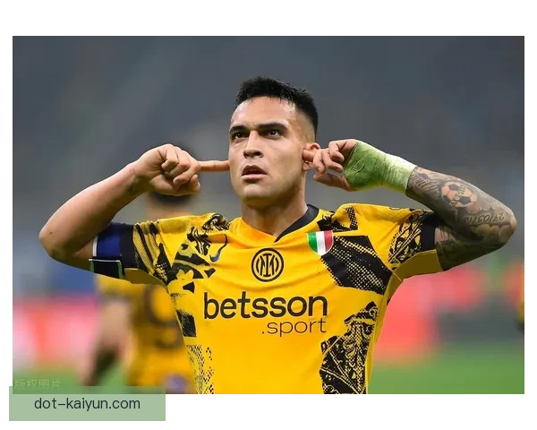 劳塔罗向国米球迷承诺全力以赴保持稳定发挥提升